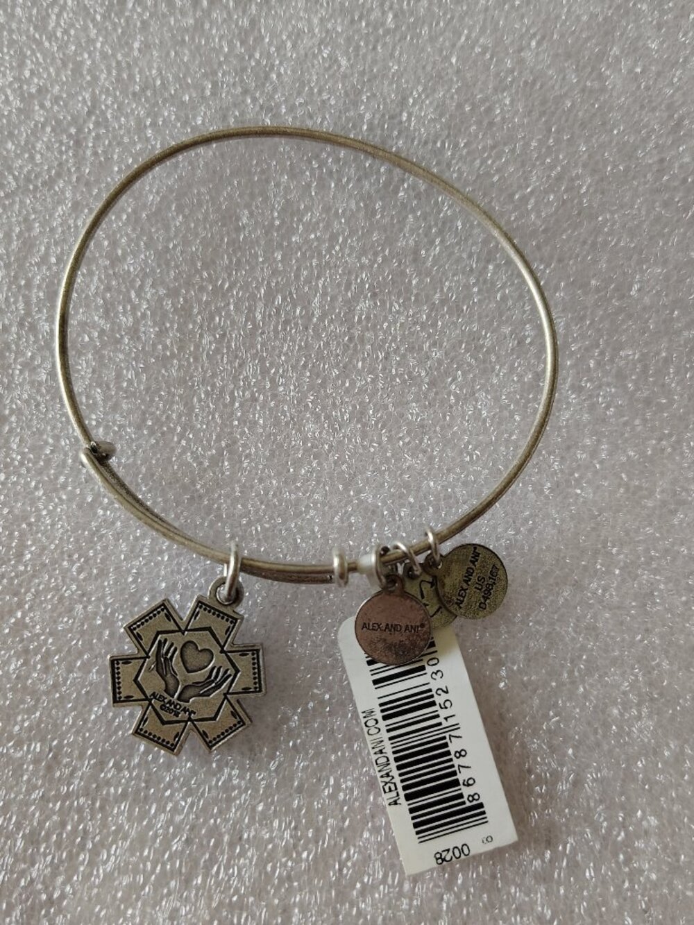 NWT Alex And Ani “Medical Professional” Nurse Charm Bangle Bracelet 570